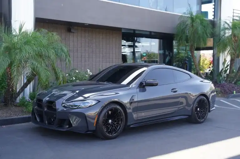2022 BMW M4 Competition's photo