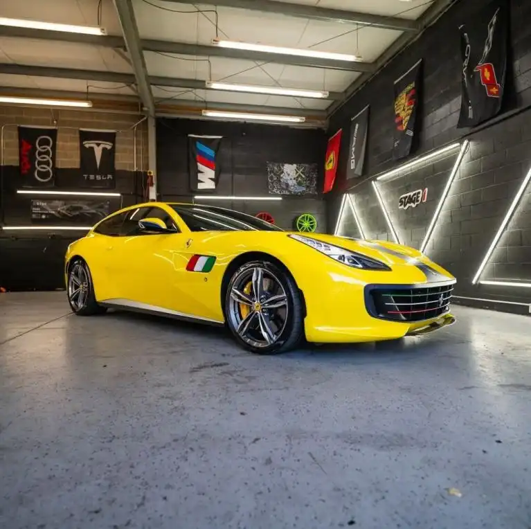 2018 Ferrari GTC4Lusso Base's photo