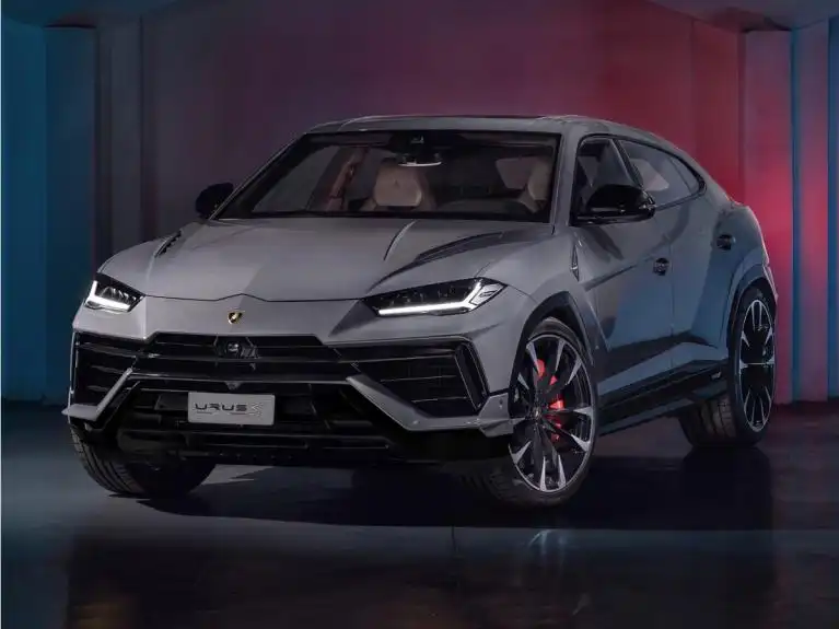 2024 Lamborghini Urus 4.0 V8 Performante's photo