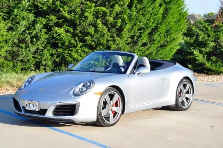 2017 Porsche 911 Carrera S Cabriolet's photo