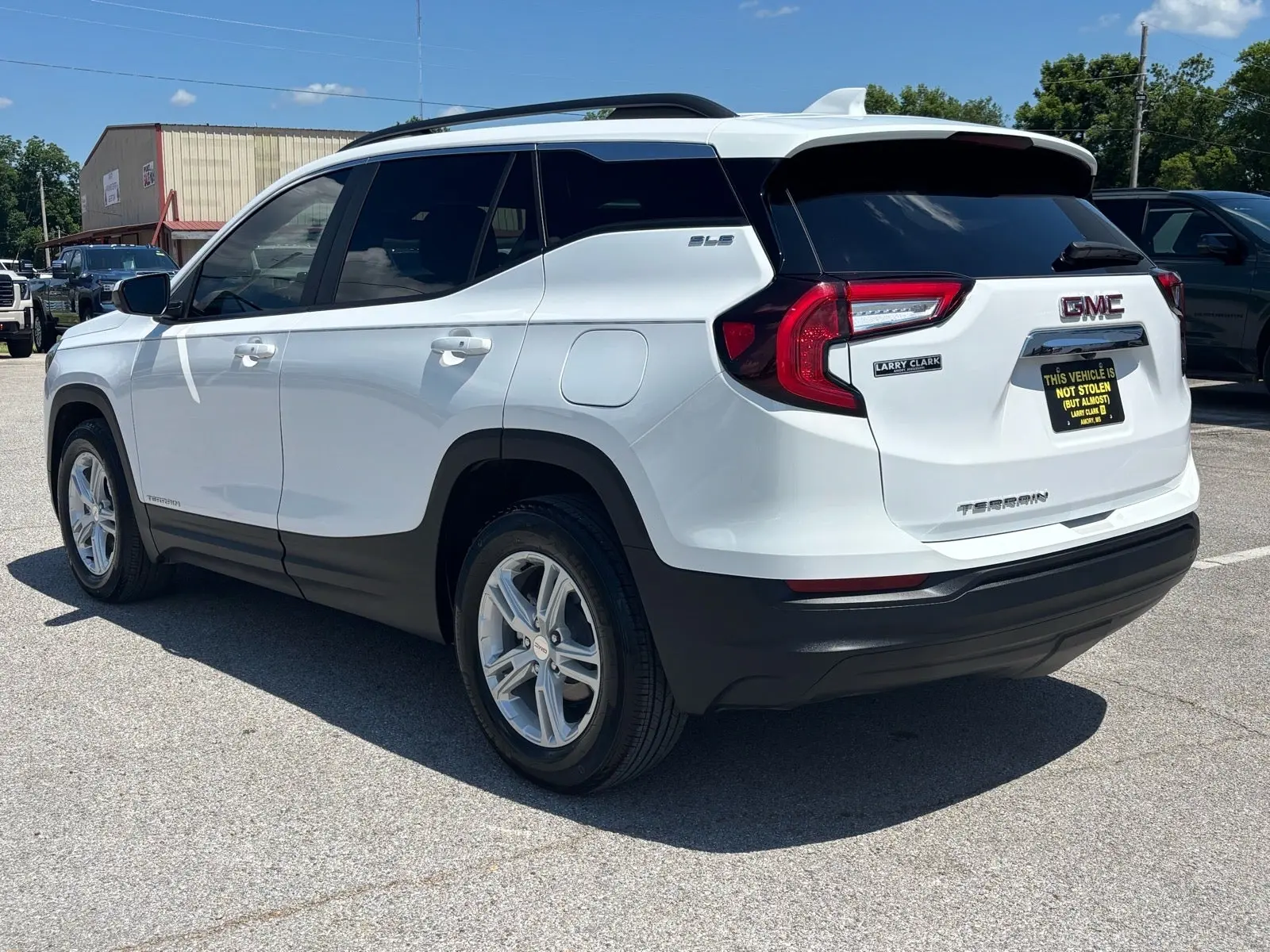 2024 GMC Terrain SLE FWD photo 4