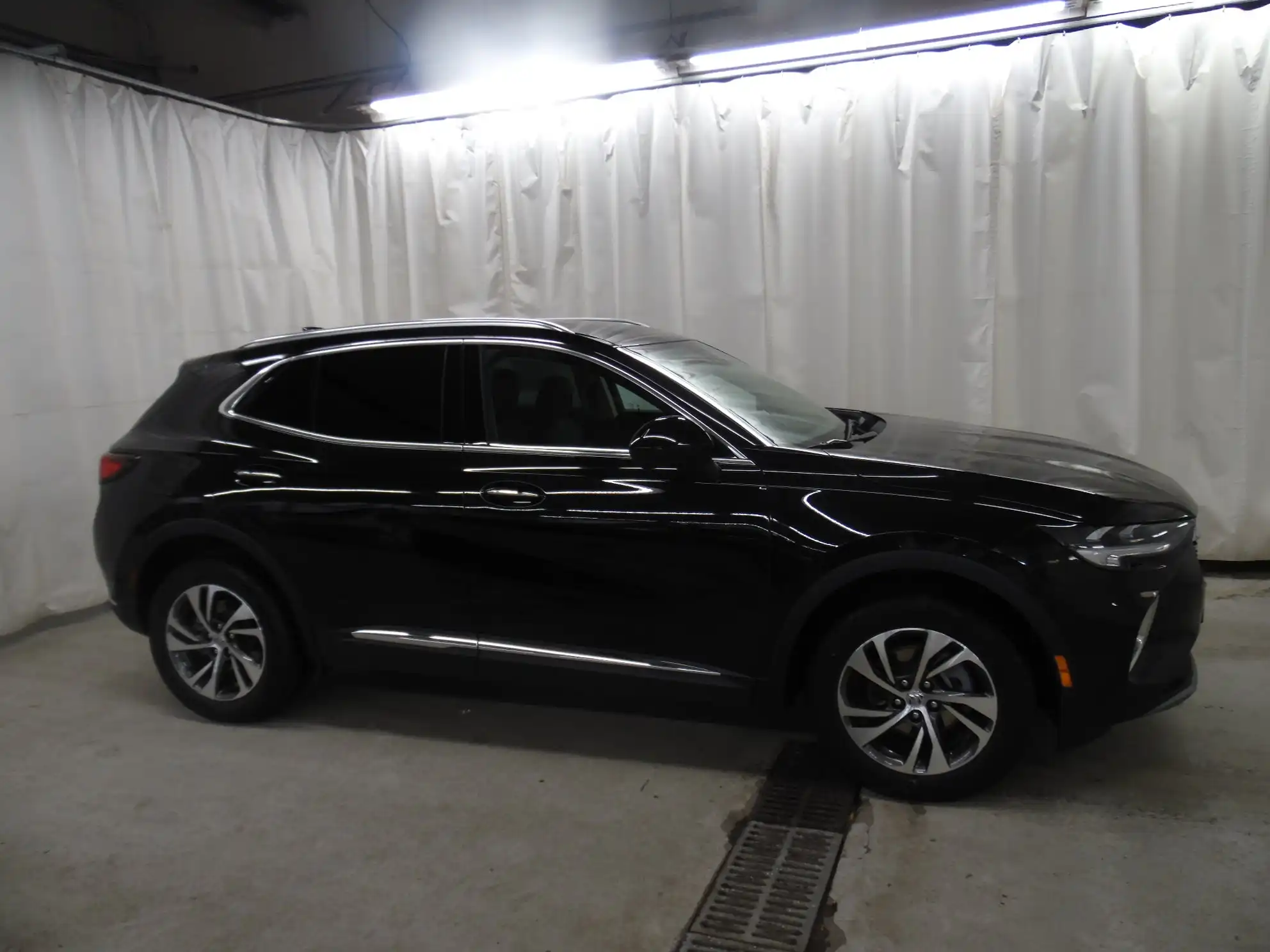 2023 Buick Envision Essence AWD's photo