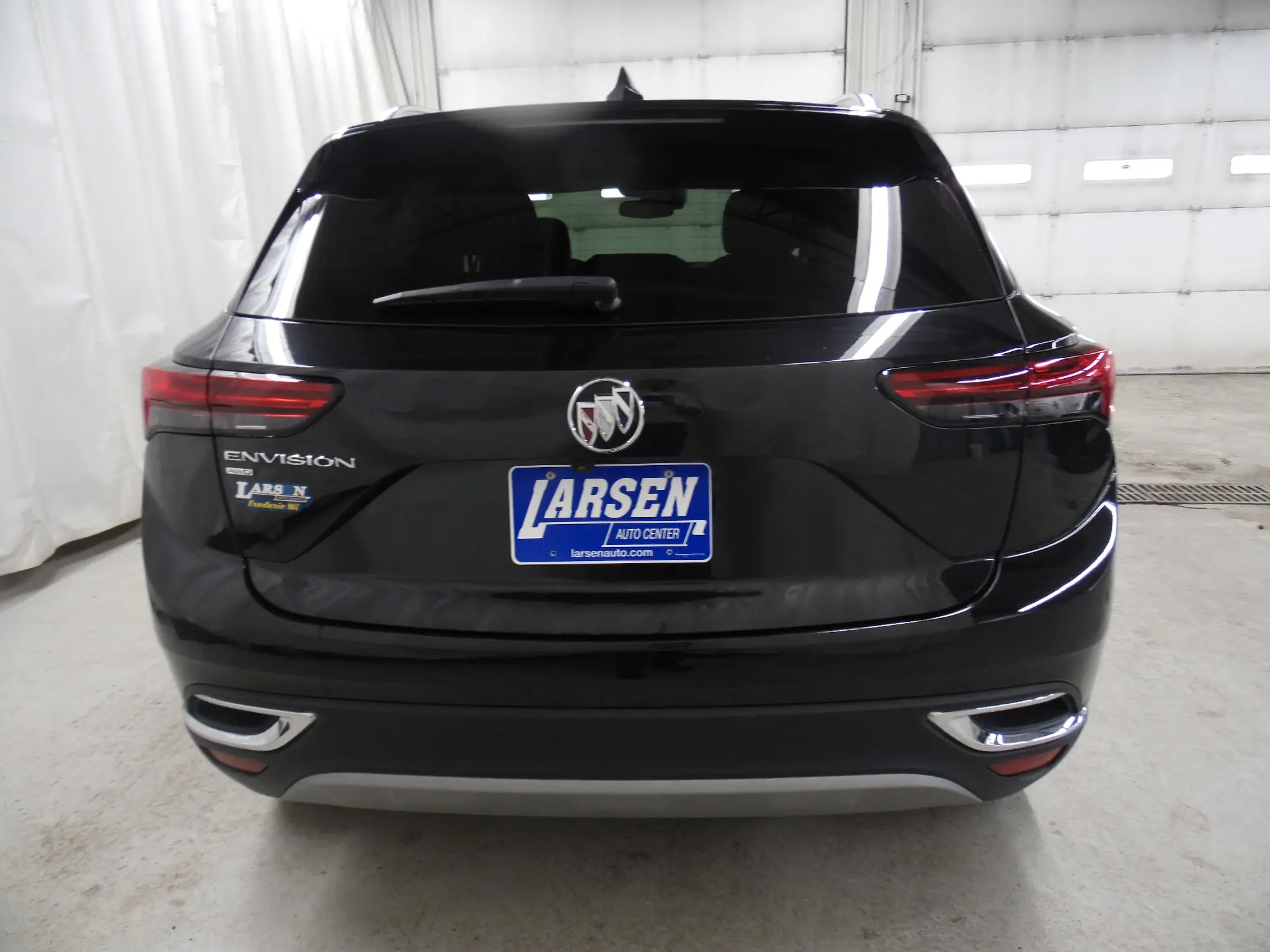 2023 Buick Envision Essence AWD photo 4
