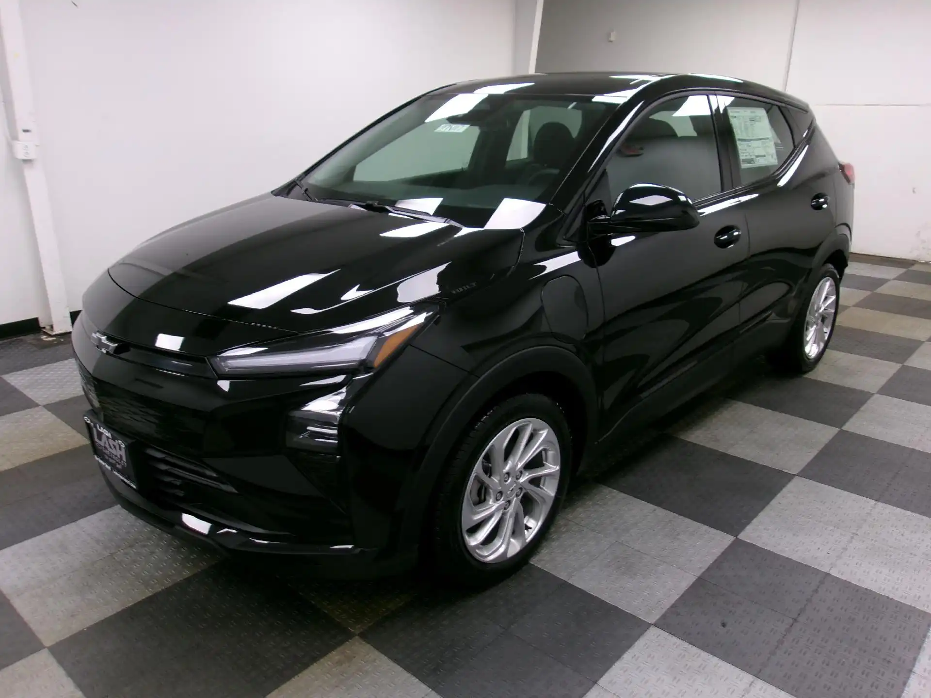 2027 Chevrolet Bolt EV LT Auto's photo