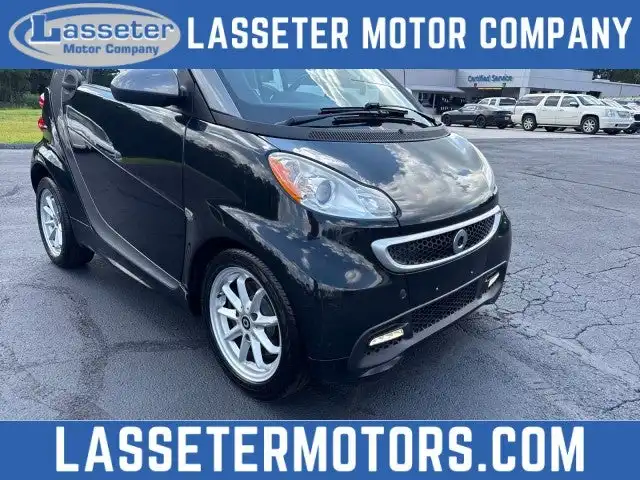 2014 smart fortwo pure's photo
