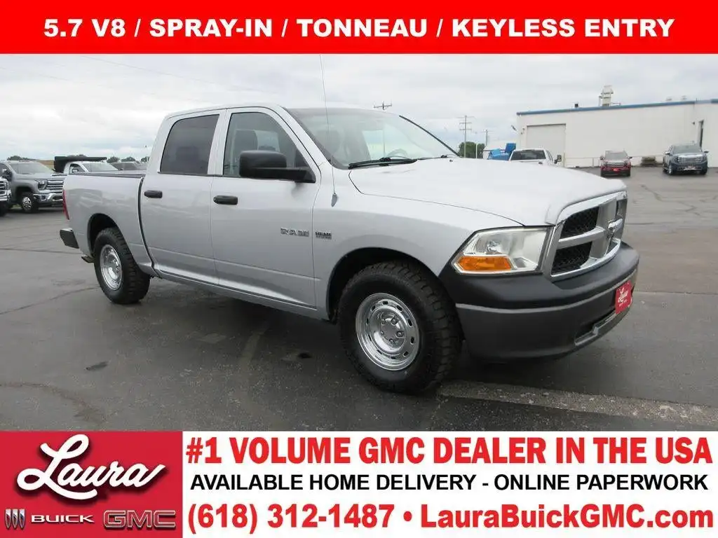 2009 Dodge Ram 1500 Sport Crew Cab's photo