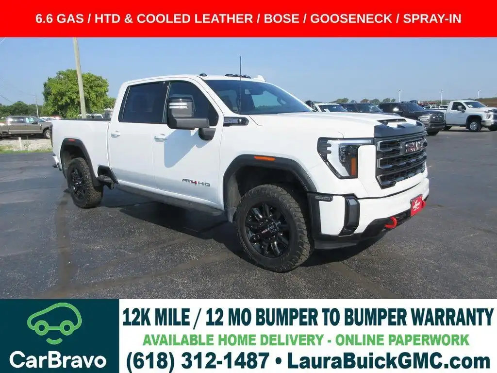 2024 GMC Sierra 4WD Crew Cab Standard Box AT4's photo
