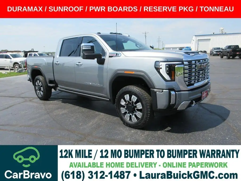 2025 GMC Sierra 4WD Crew Cab Standard Box Denali's photo