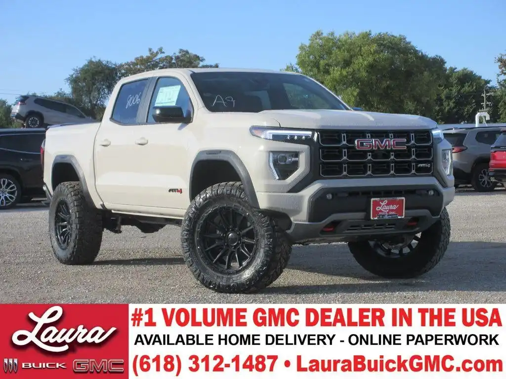 2026 GMC Canyon AT4 4WD Crew Cab Short Box's photo