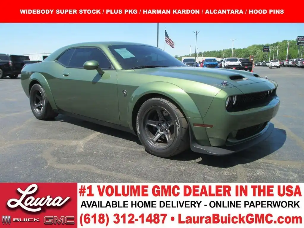 2022 Dodge Challenger SRT Hellcat Redeye Auto's photo