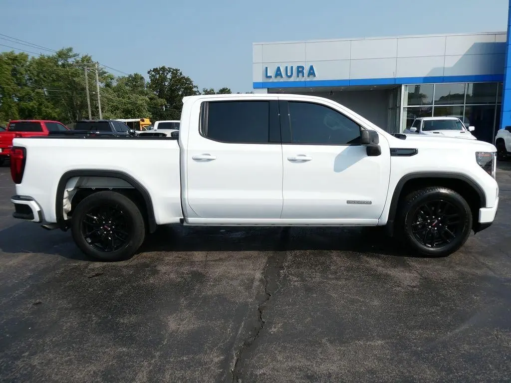 2023 GMC Sierra 2WD Crew Cab Short Box Elevation photo 4