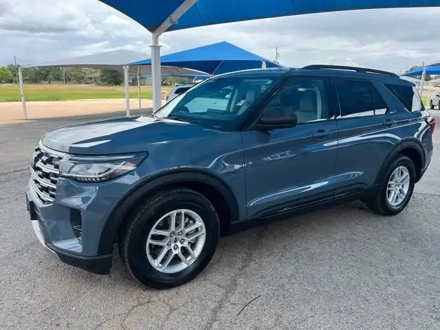 2026 Ford Explorer's photo