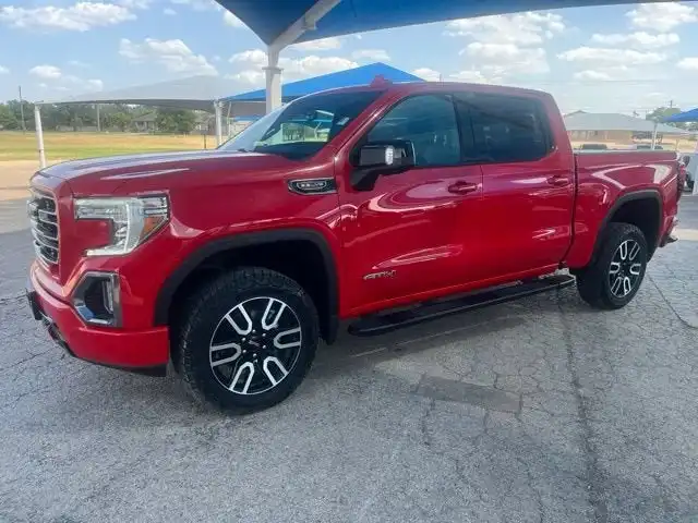 2021 GMC Sierra 4WD Crew Cab Short Box AT4's photo