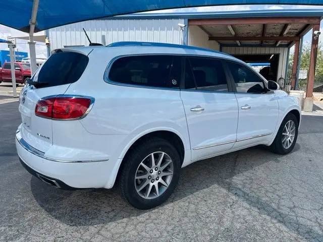 2016 Buick Enclave Leather photo 4
