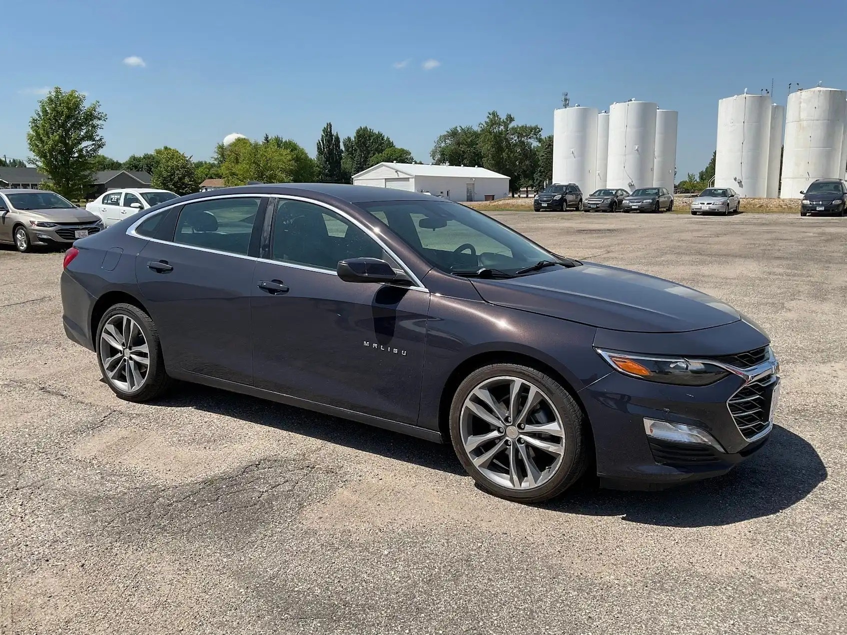 2025 Chevrolet Malibu 1LT's photo