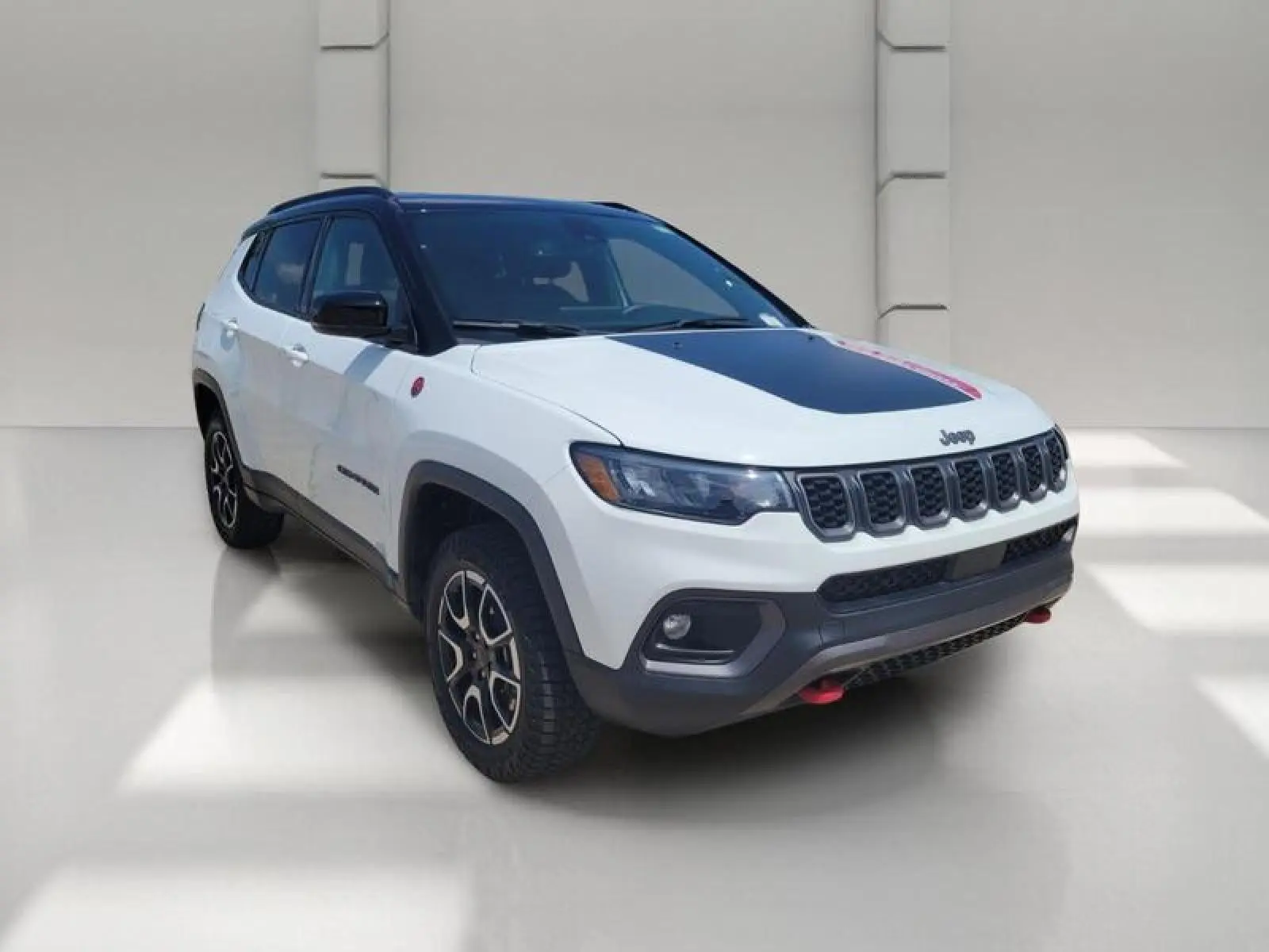 2025 Jeep Compass Trailhawk 4X4 photo 3