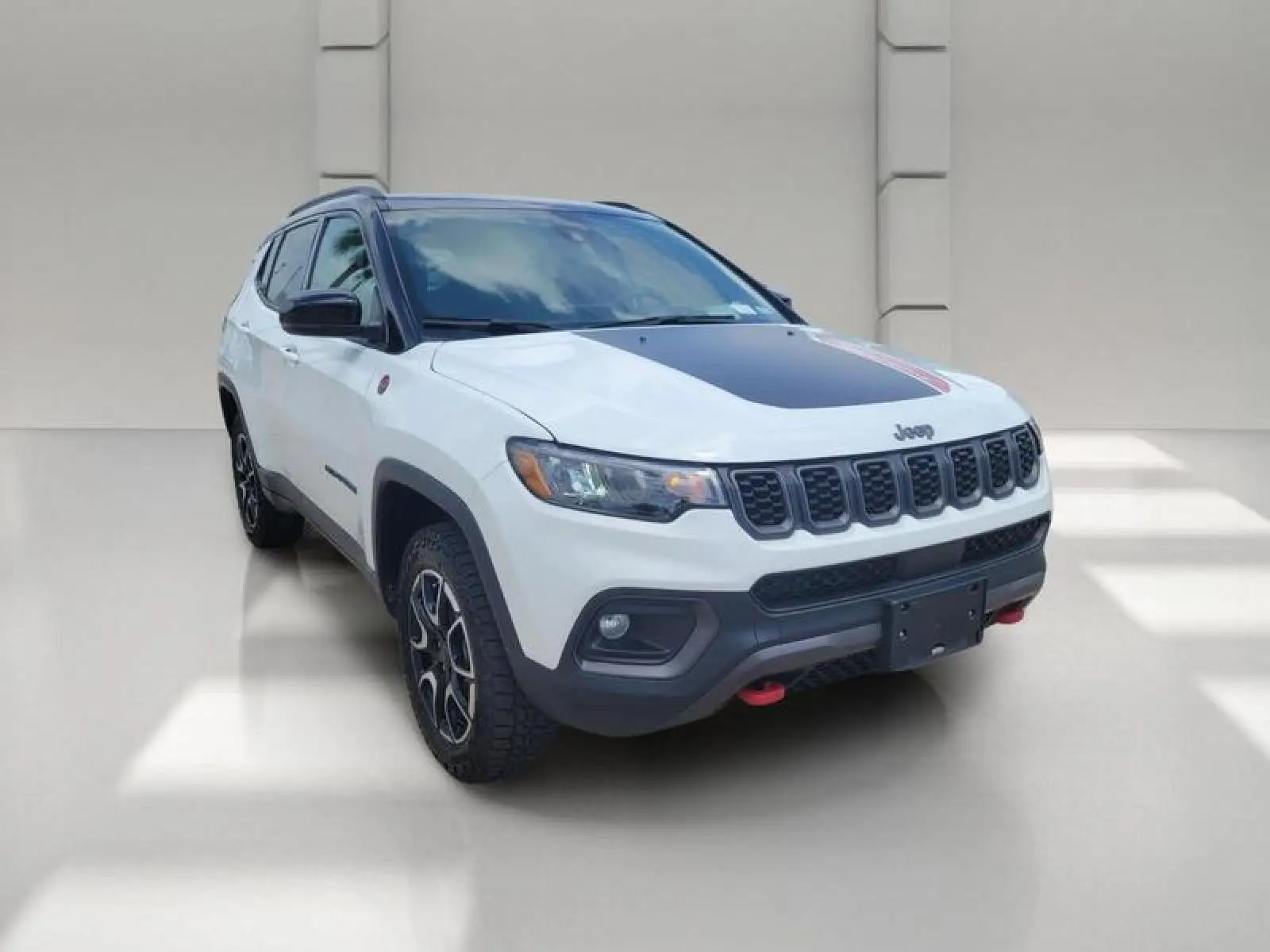 2025 Jeep Compass Trailhawk 4X4 photo 3