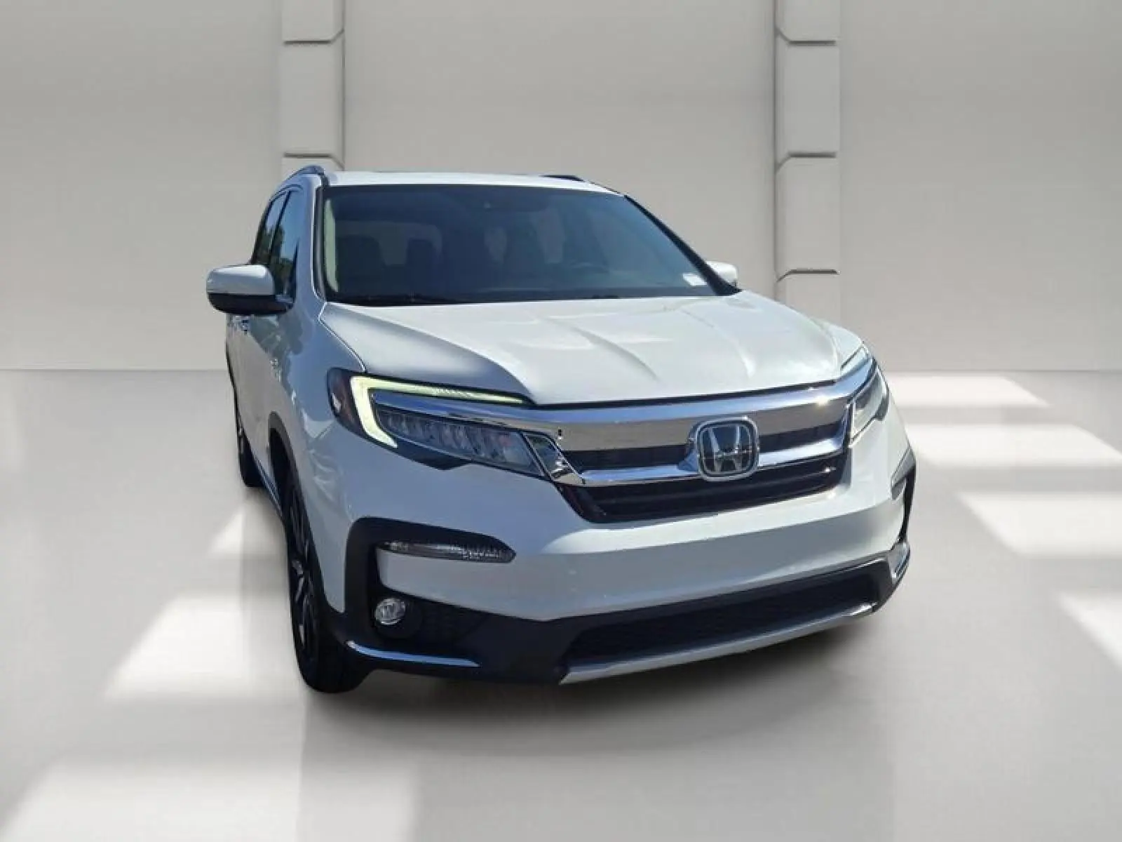 2022 Honda Pilot Elite AWD photo 3