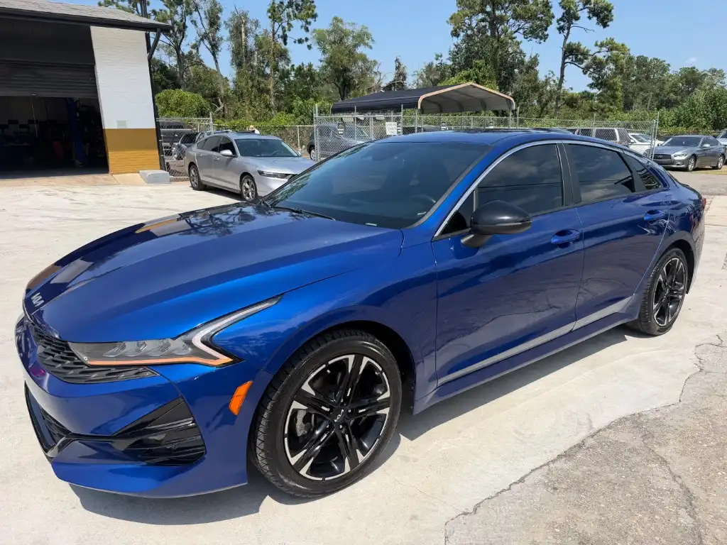 2022 Kia Optima GT-Line AWD's photo