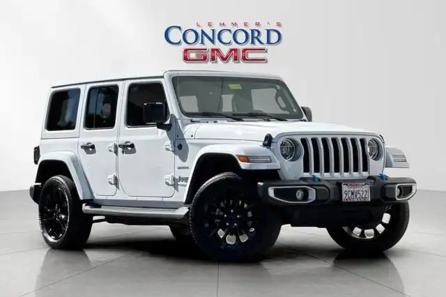 2022 Jeep Wrangler Sahara 4XE's photo