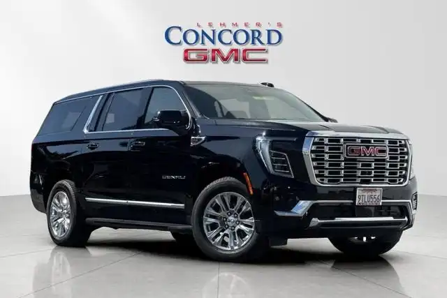 2025 GMC Yukon Denali AWD's photo