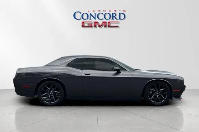 2023 Dodge Challenger GT Auto photo 3