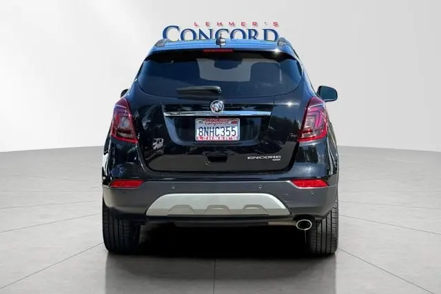 2019 Buick Encore Essence AWD photo 5