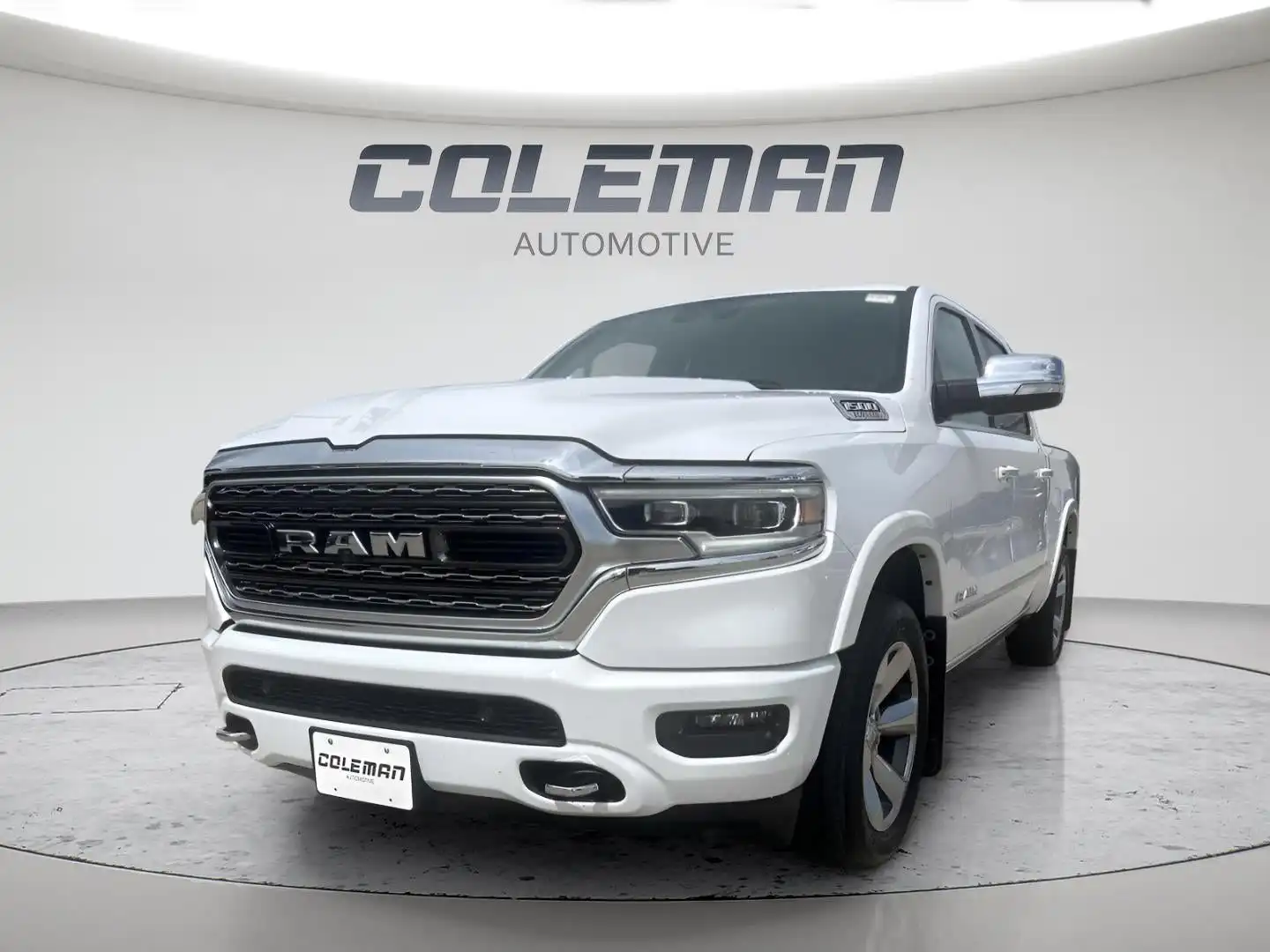2021 RAM 1500 Limited 4WD Crew Cab 5'7's photo