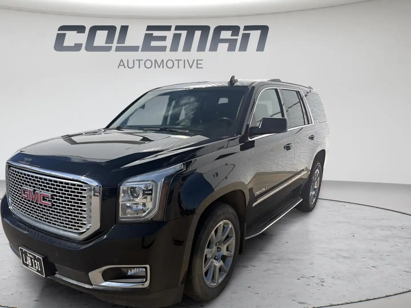 2016 GMC Yukon 4WD Denali's photo