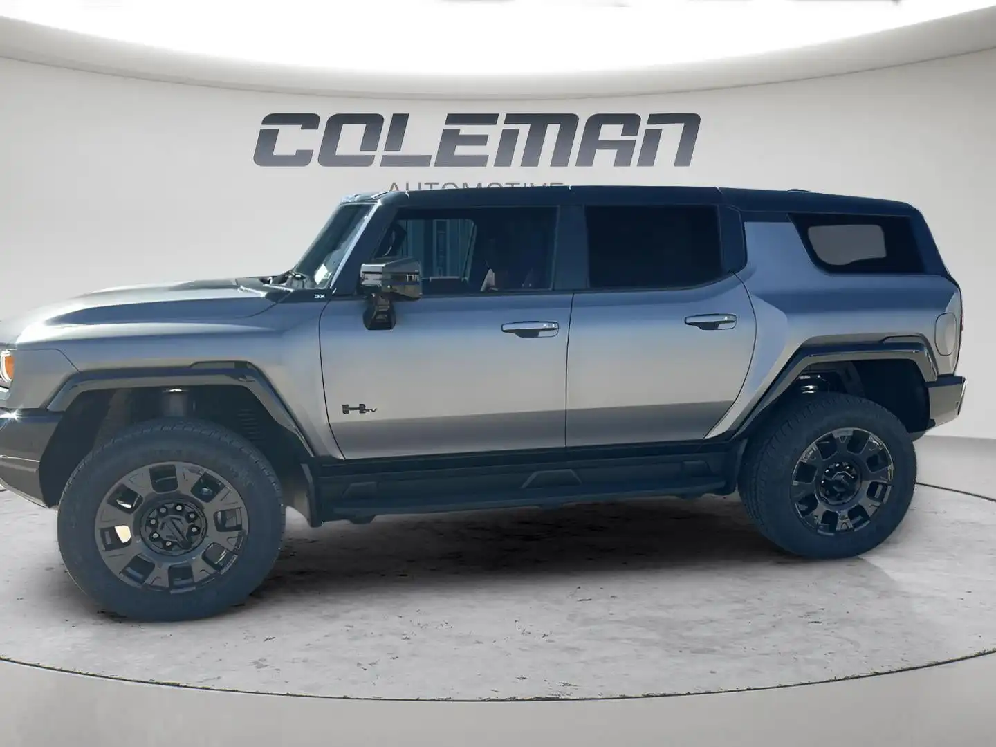 2026 GMC Hummer EV 3X SUV's photo