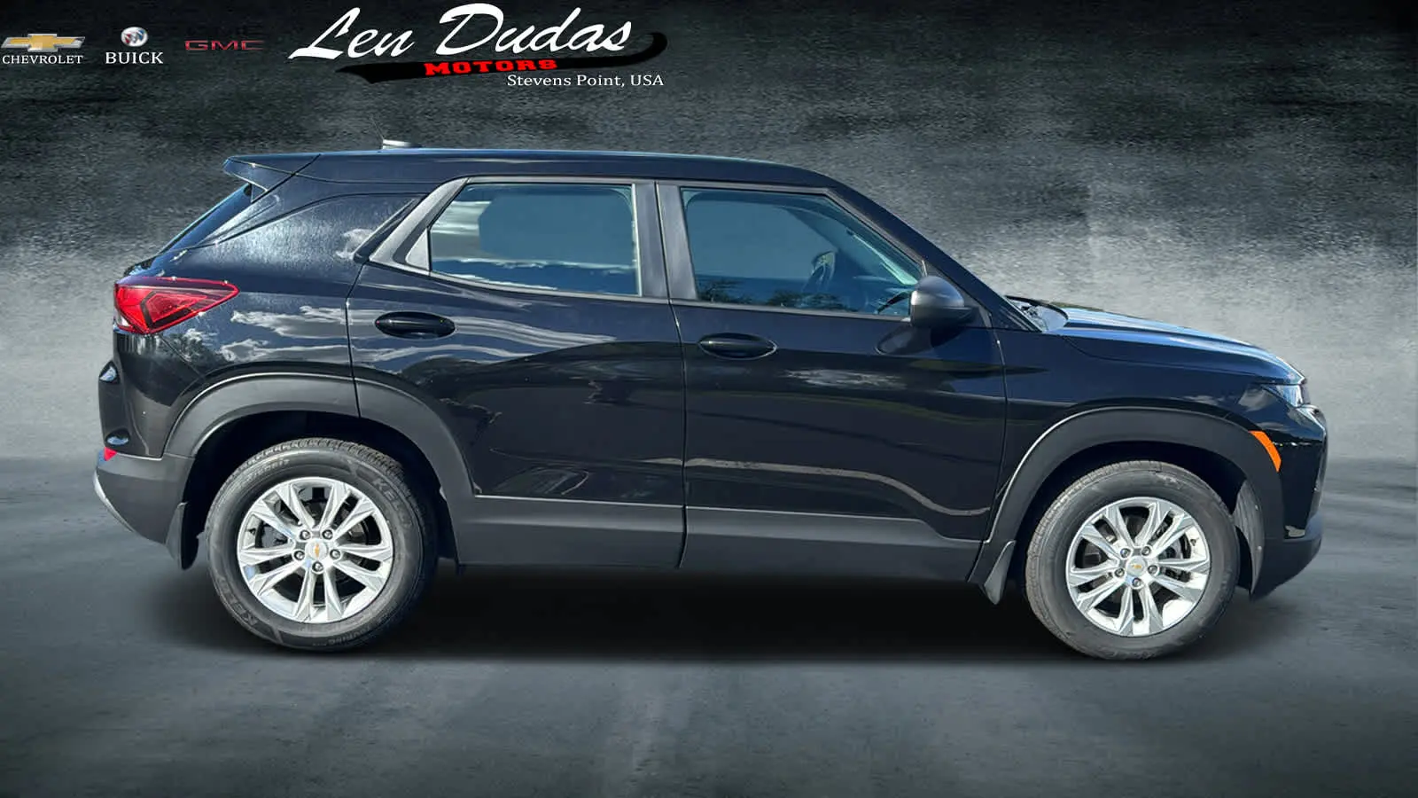 2021 Chevrolet Trailblazer LS photo 5