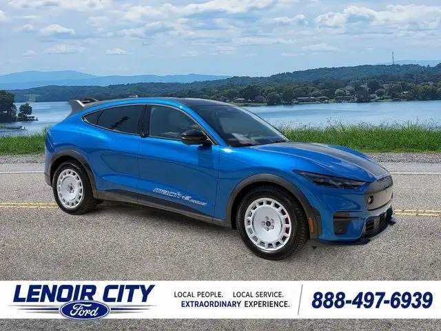 2025 Ford Mustang-Mach-e GT's photo