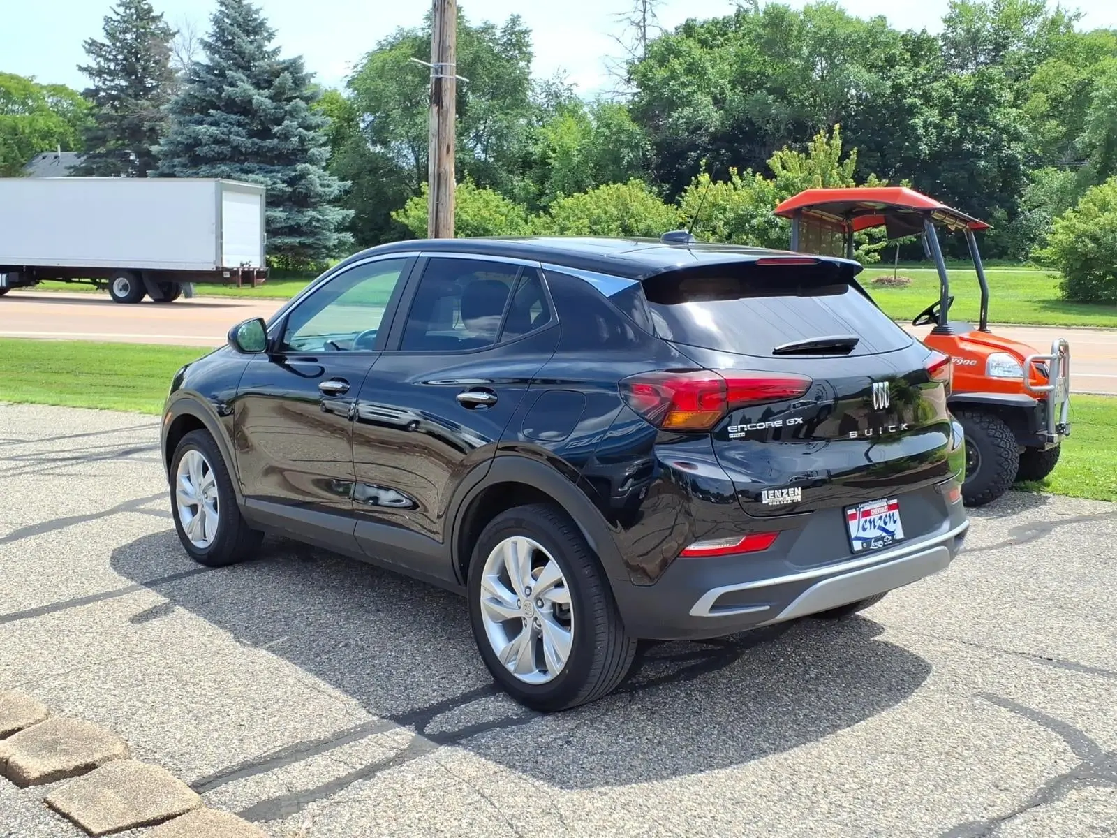 2024 Buick Encore GX Preferred AWD photo 5