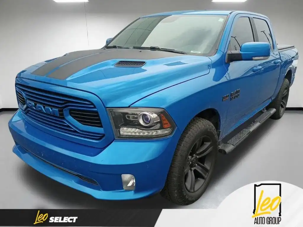 2018 RAM 1500 Sport 4x4 Crew Cab 5'7's photo