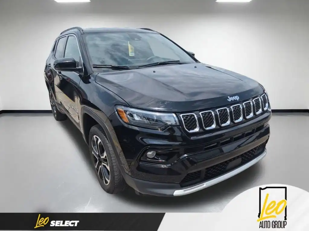 2023 Jeep Compass Limited 4X4's photo