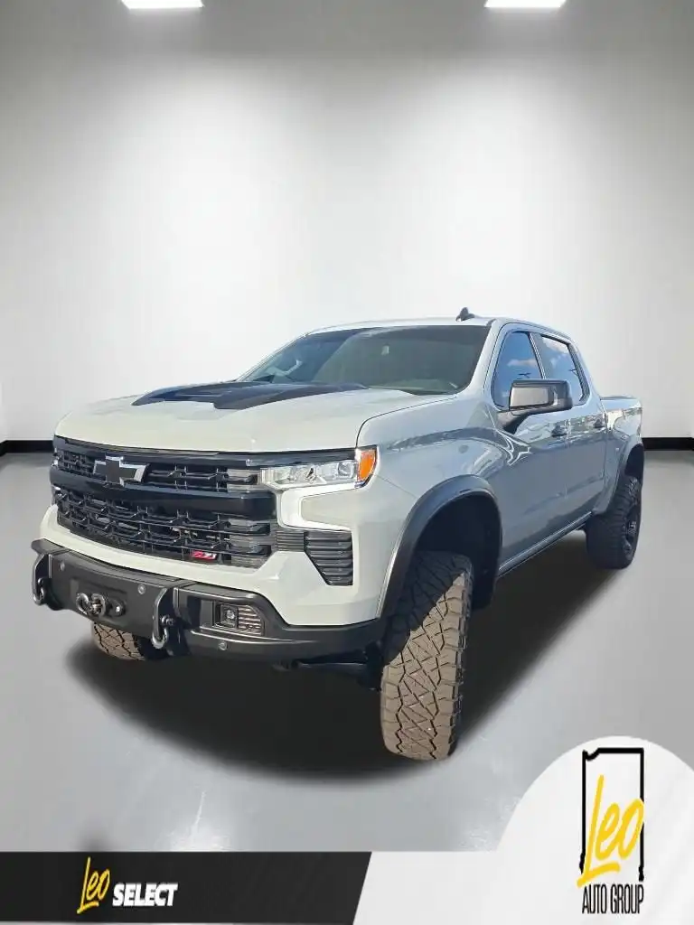 2024 Chevrolet Silverado 1500 LT Trail Boss 4X4 Crew Cab Short Box's photo