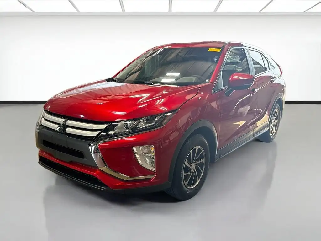 2020 Mitsubishi Eclipse Cross ES FWD's photo
