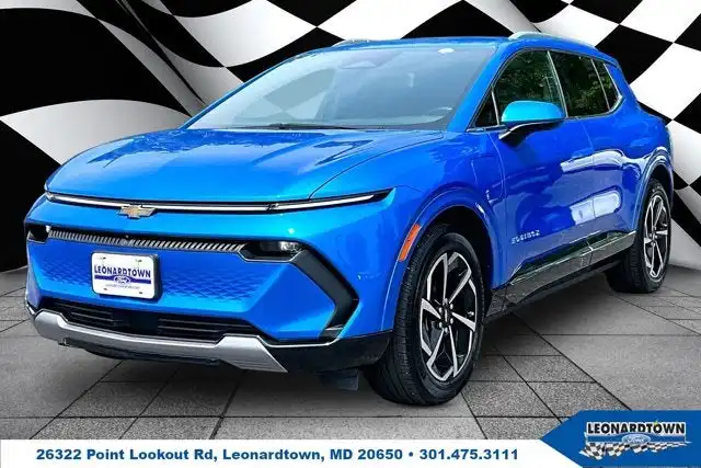 2025 Chevrolet Equinox EV 2LT FWD's photo