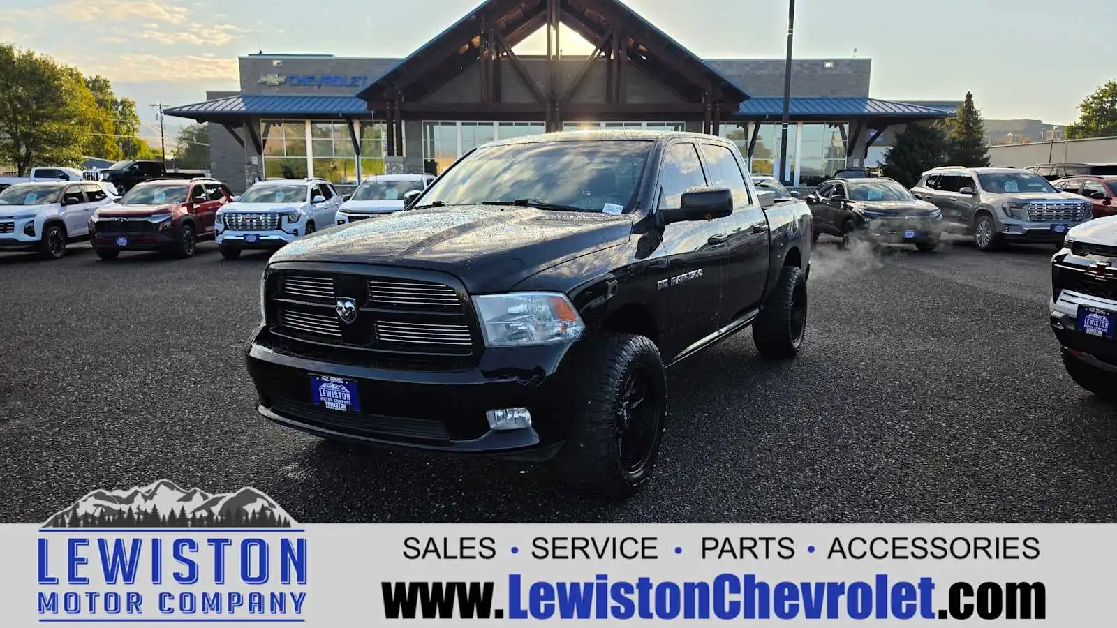 2012 RAM 1500 Sport 4WD Crew Cab's photo