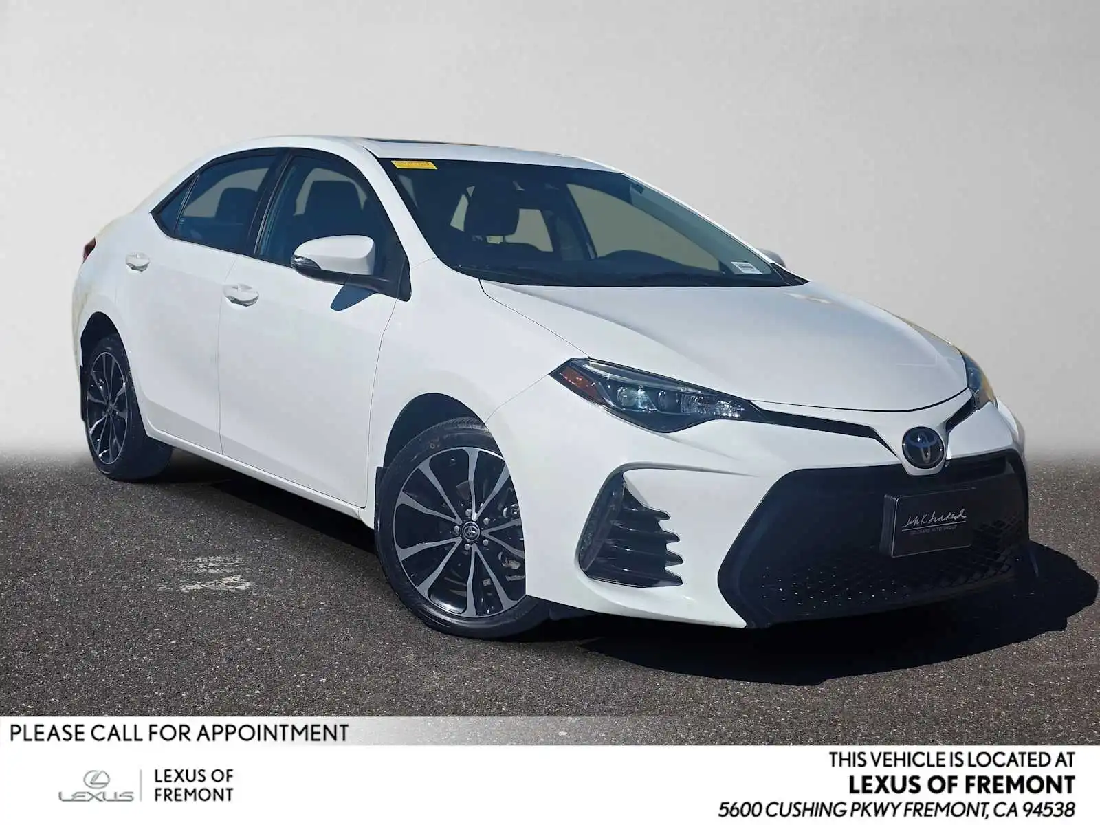 2019 Toyota Corolla XSE AT's photo