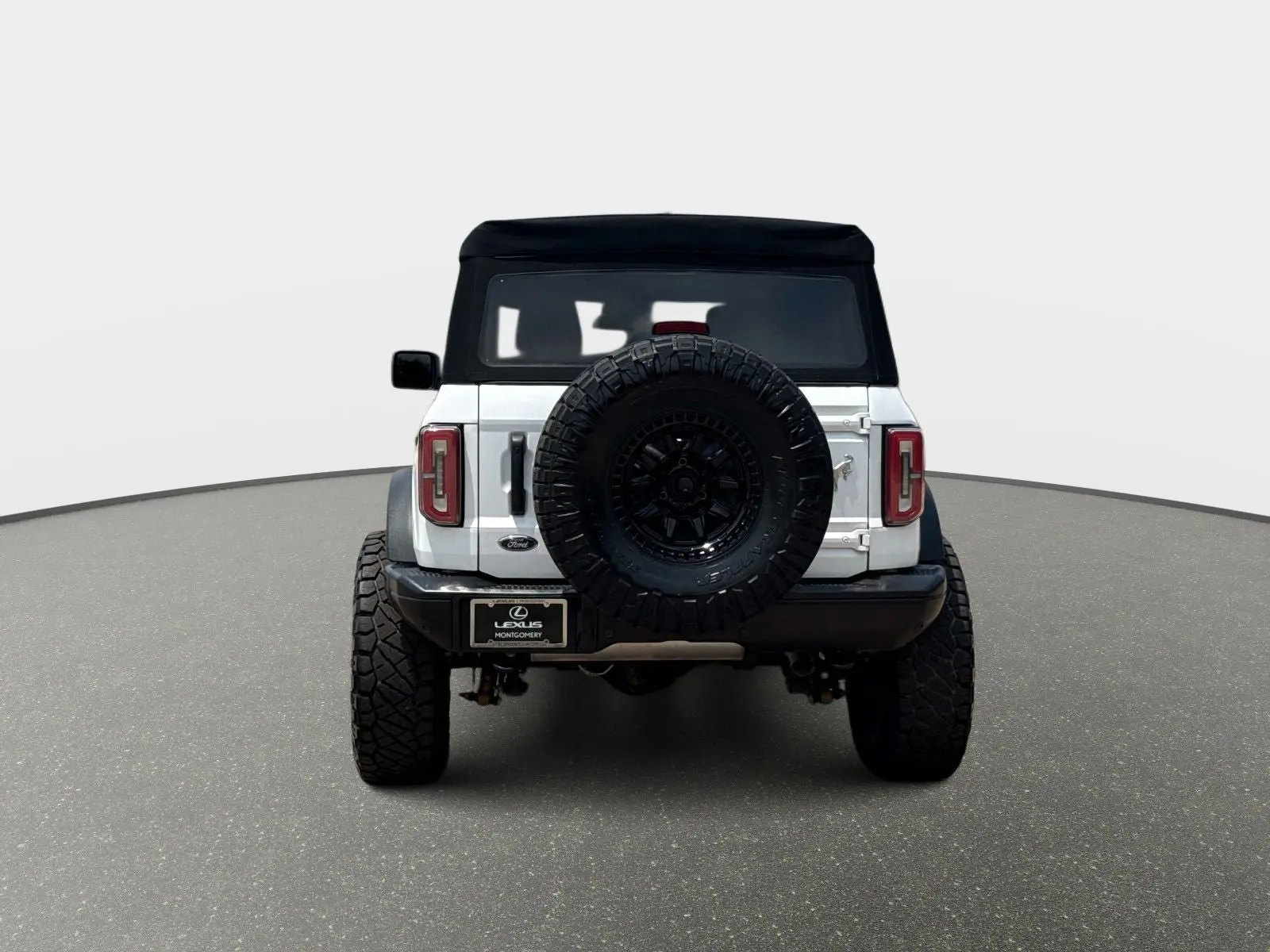 2023 Ford Bronco Badlands 4x4 photo 4