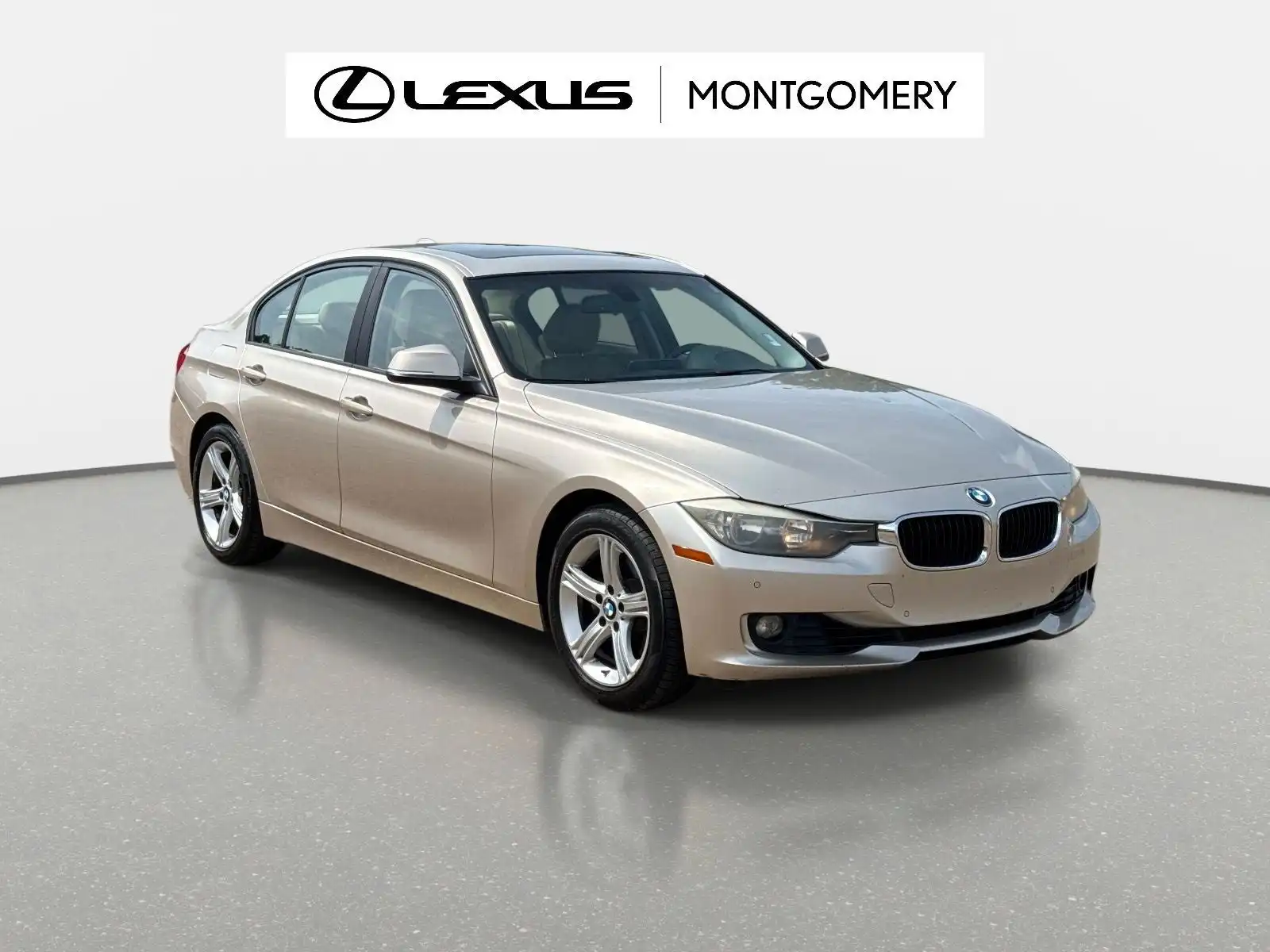 2015 BMW 3 Series 328i Sedan's photo