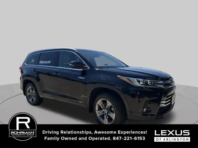 2017 Toyota Highlander Limited Platinum Hybrid 4x4's photo