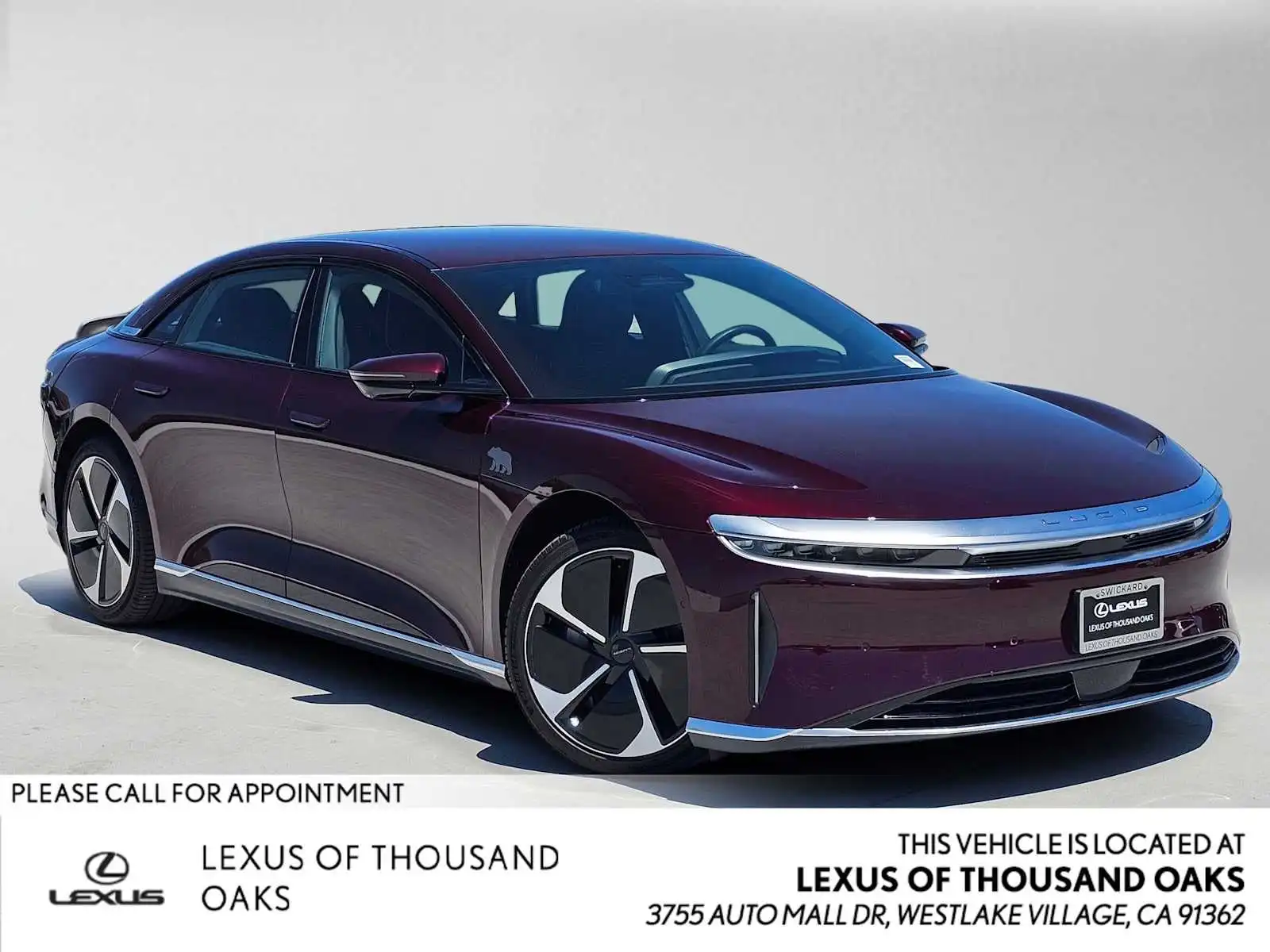 2025 Lucid Air Touring's photo
