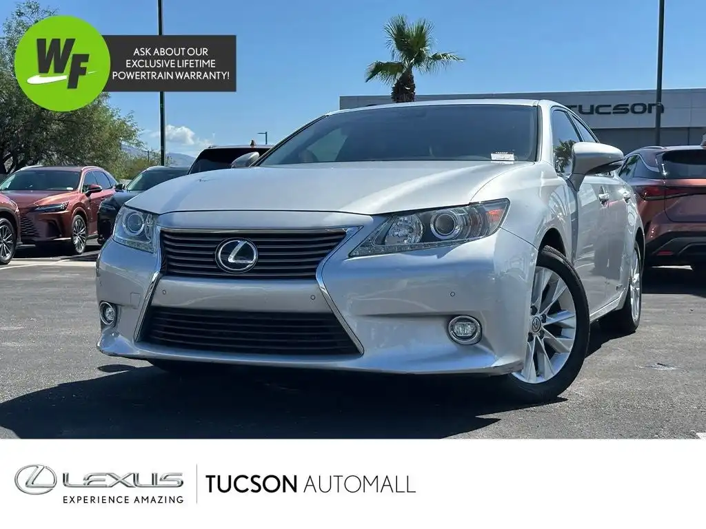 2014 Lexus ES 350 300h's photo