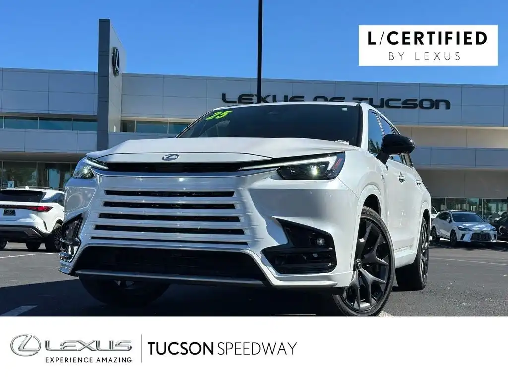 2025 Lexus TX 500h 500h F Sport Premium's photo