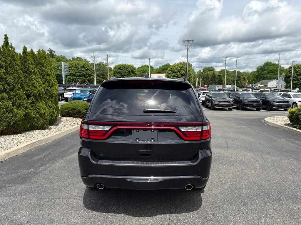 2026 Dodge Durango GT Plus AWD photo 4