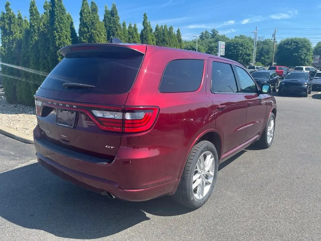2025 Dodge Durango GT AWD photo 3