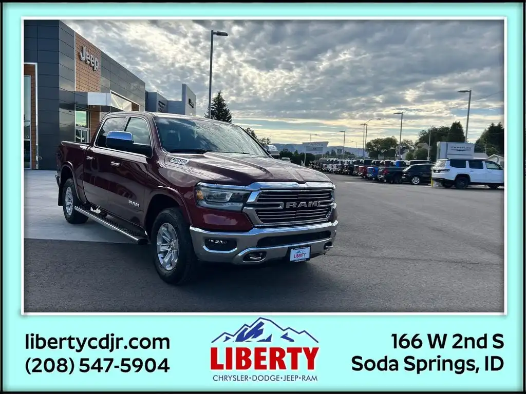 2022 RAM 1500 Laramie 4x4 Crew Cab 5'7's photo