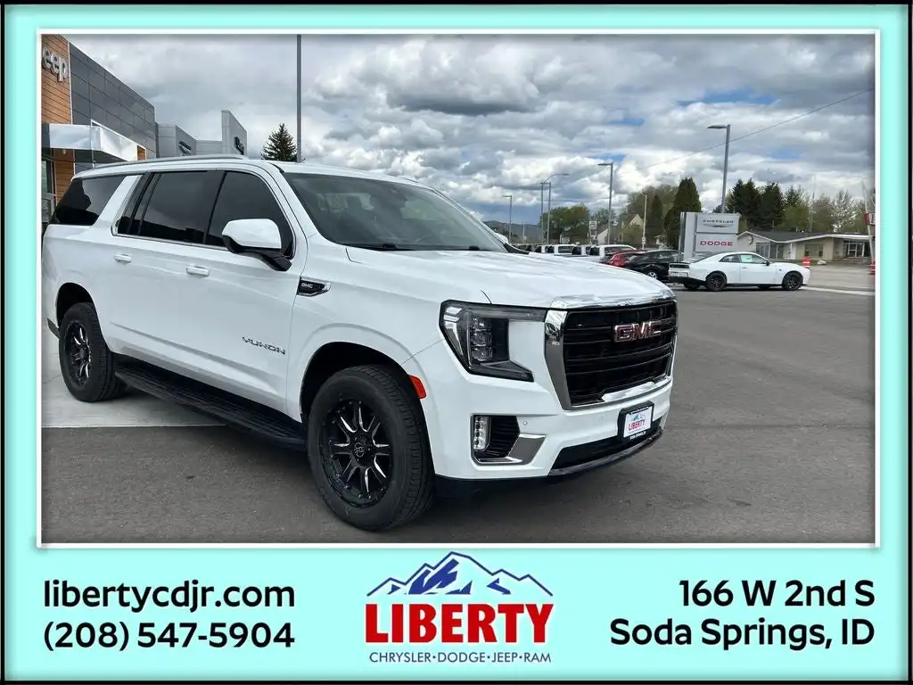 2021 GMC Yukon 4WD SLE's photo